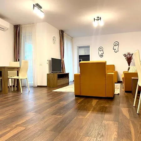 Schiller Flats 1 *