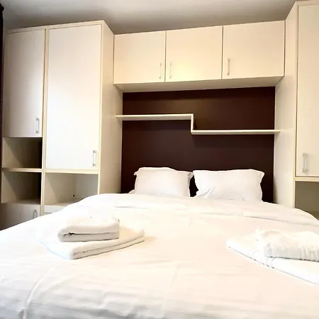 Schiller Flats 1 Apartment Brasov